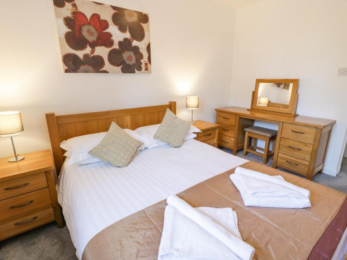 Brunston Castle Lodge ガーバン エクステリア 写真